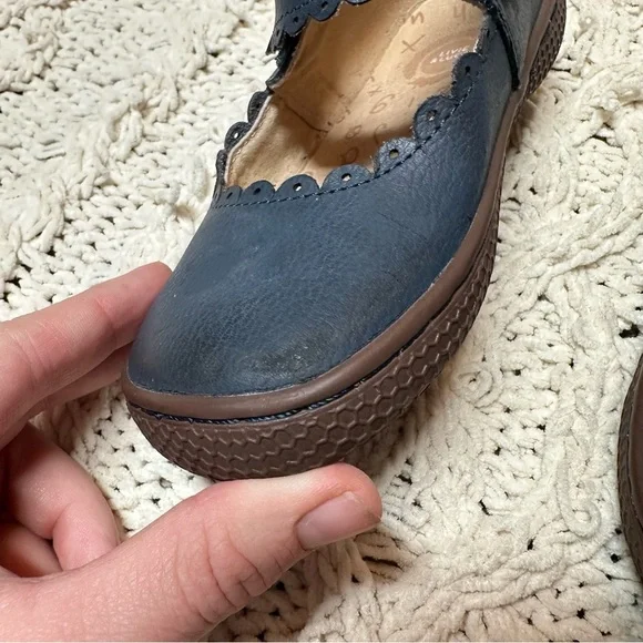 Livie and Luca Briar Mary Jane Navy Toddler Size 9 - Picture 4 of 10